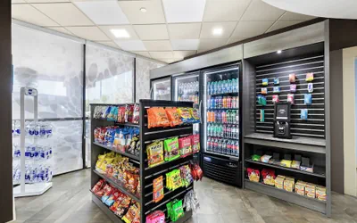 Photo 3 - Holiday Inn Express Atlanta Galleria - Ballpark Area by IHG