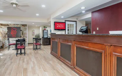 Photo 3 - Red Roof Inn & Suites Rome