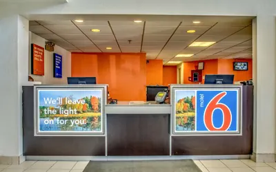 Photo 3 - Motel 6 Amherst, NY - Buffalo