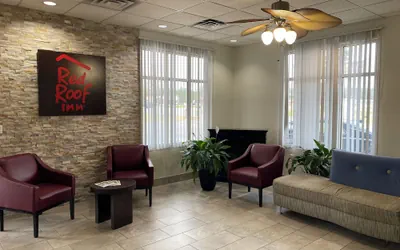 Photo 3 - Red Roof Inn Savannah North I-95 – Port Wentworth