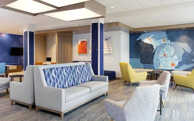 Photo 2 - Holiday Inn Express Peachtree Corners - Norcross by IHG