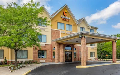 Photo 2 - Comfort Suites Dover University Area
