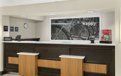 Photo 4 - Hampton Inn Atlanta - Newnan