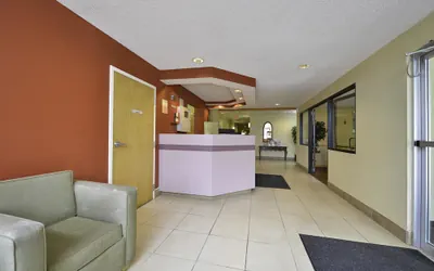 Photo 5 - Americas Best Value Inn East Syracuse