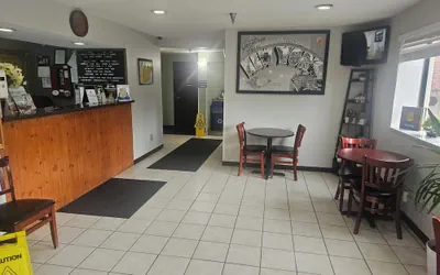 Photo 5 - Super 8 by Wyndham Massena NY