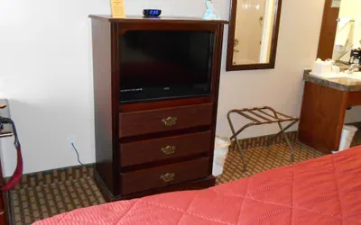 Photo 5 - Rest Inn Fort Smith