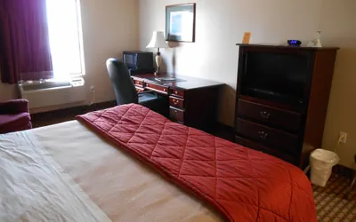 Photo 4 - Rest Inn Fort Smith