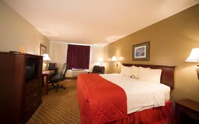 Photo 3 - Rest Inn Fort Smith
