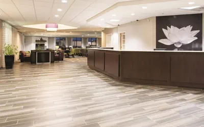 Photo 3 - La Quinta by Wyndham Denver Englewood Tech Center