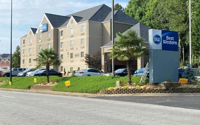 Photo 2 - Best Western Kennesaw