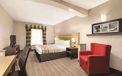 Photo 5 - Country Inn & Suites by Radisson, Griffin, GA