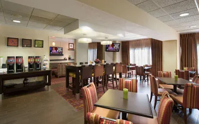 Photo 3 - Hampton Inn Gainesville
