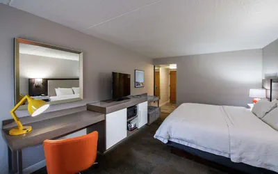 Photo 5 - Hampton Inn Gainesville
