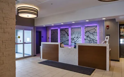 Photo 3 - DoubleTree by Hilton Neenah
