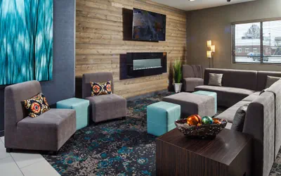 Photo 4 - DoubleTree by Hilton Neenah