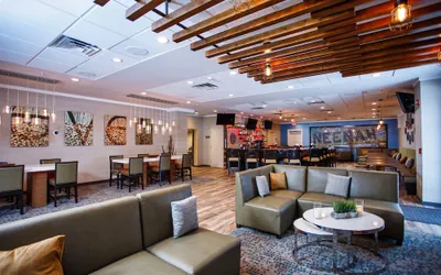 Photo 5 - DoubleTree by Hilton Neenah