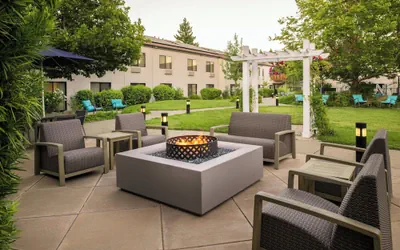 Photo 2 - Courtyard by Marriott Vacaville