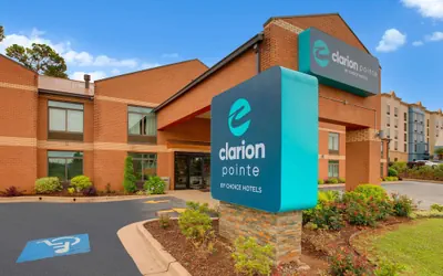 Photo 2 - Clarion Pointe Atlanta Airport College Park