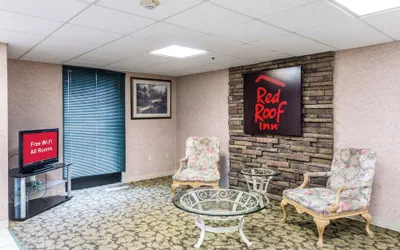 Photo 4 - Red Roof Inn Morehead