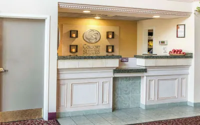 Photo 3 - Comfort Suites Fort Wayne - Southwest