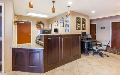 Photo 4 - Days Inn by Wyndham Central City