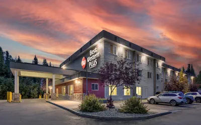Best Western Plus Pioneer Park Inn