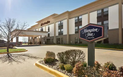 Photo 2 - Hampton Inn Wichita-East