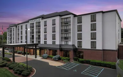 Photo 2 - Courtyard by Marriott Bloomington