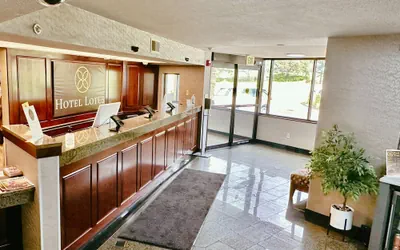 Photo 3 - Hotel Lotus Kansas City Merriam
