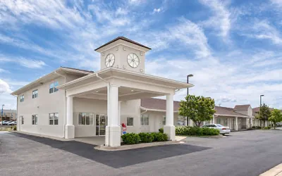 Photo 2 - SureStay Hotel by Best Western Ottawa