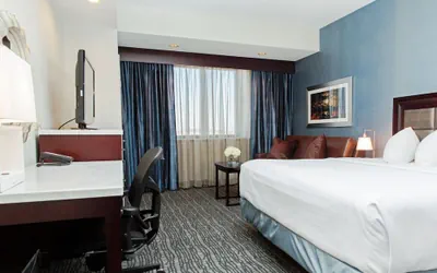 Photo 5 - Crowne Plaza Springfield by IHG