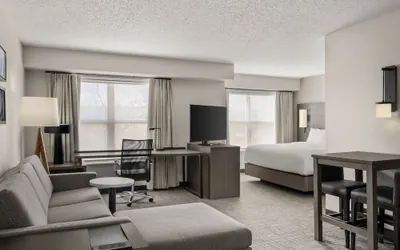 Photo 2 - Residence Inn by Marriott Davenport