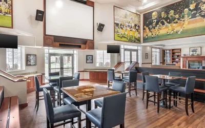 Photo 3 - Hilton Vacation Club Varsity Club South Bend, IN
