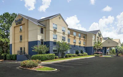 Photo 2 - Fairfield Inn by Marriott Hattiesburg
