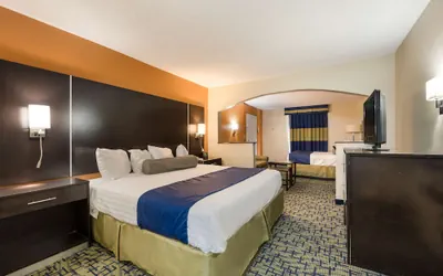 Photo 4 - SureStay Hotel by Best Western Meridian