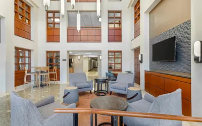 Photo 5 - Drury Inn & Suites Joplin