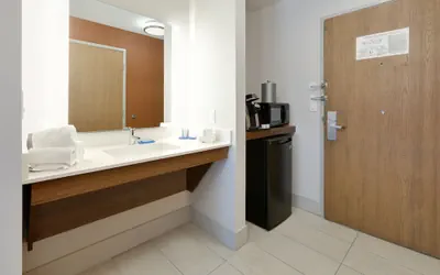 Photo 4 - Holiday Inn Express Hotel & Suites Scottsbluff-Gering by IHG