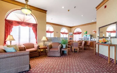 Photo 4 - Quality Inn Alliance