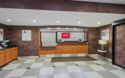 Photo 5 - Red Roof Inn Fairfield