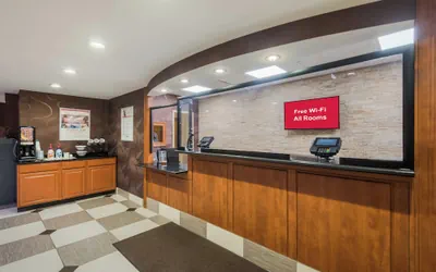 Photo 3 - Red Roof Inn Fairfield