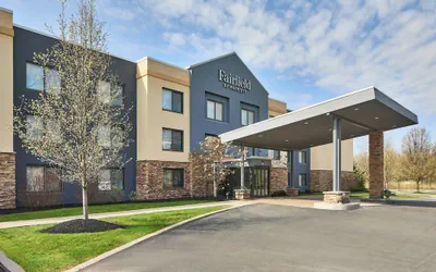 Photo 2 - Fairfield Inn by Marriott Rochester East