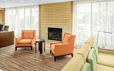 Photo 2 - Courtyard by Marriott Wilmington / Wrightsville Beach