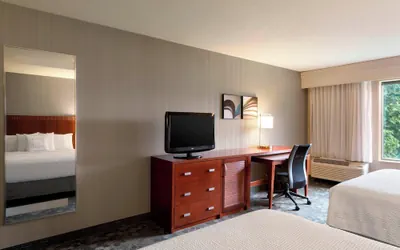 Photo 5 - Courtyard by Marriott Akron Fairlawn