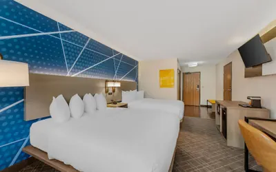 Photo 4 - Comfort Inn River's Edge