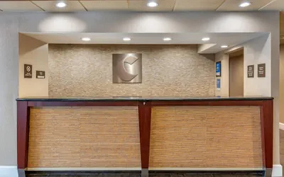 Photo 3 - Comfort Inn Oxford - University Area