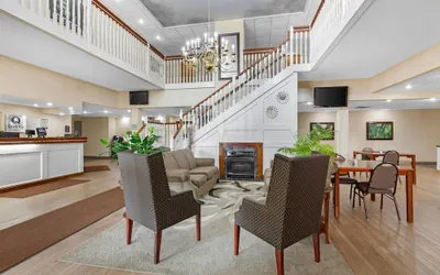 Photo 5 - Quality Inn & Suites Bellville - Mansfield