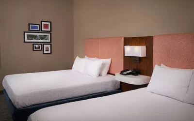 Photo 5 - Hampton Inn by Hilton Youngstown-West I-80