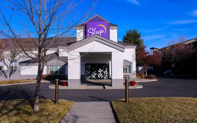 Photo 2 - Sleep Inn Bend Crossroads Plaza