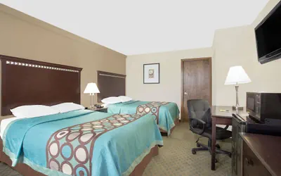 Photo 4 - Super 8 by Wyndham Danville