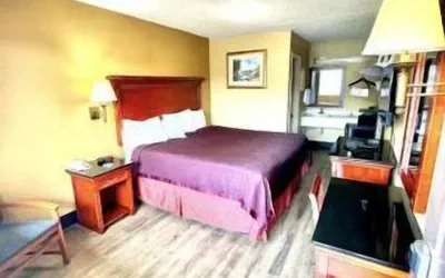 Photo 5 - Rodeway Inn Goodlettsville South
